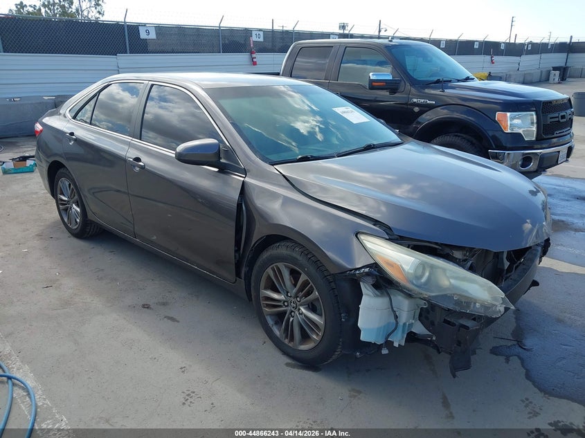 2016 Toyota Camry Se