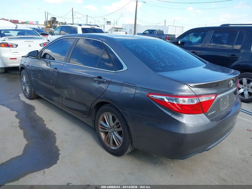 2016 Toyota Camry Se