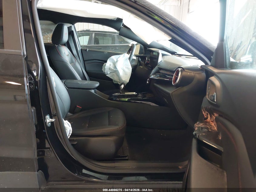 VIN KL77LJE28SC248470 2025 CHEVROLET TRAX 2RS FWD