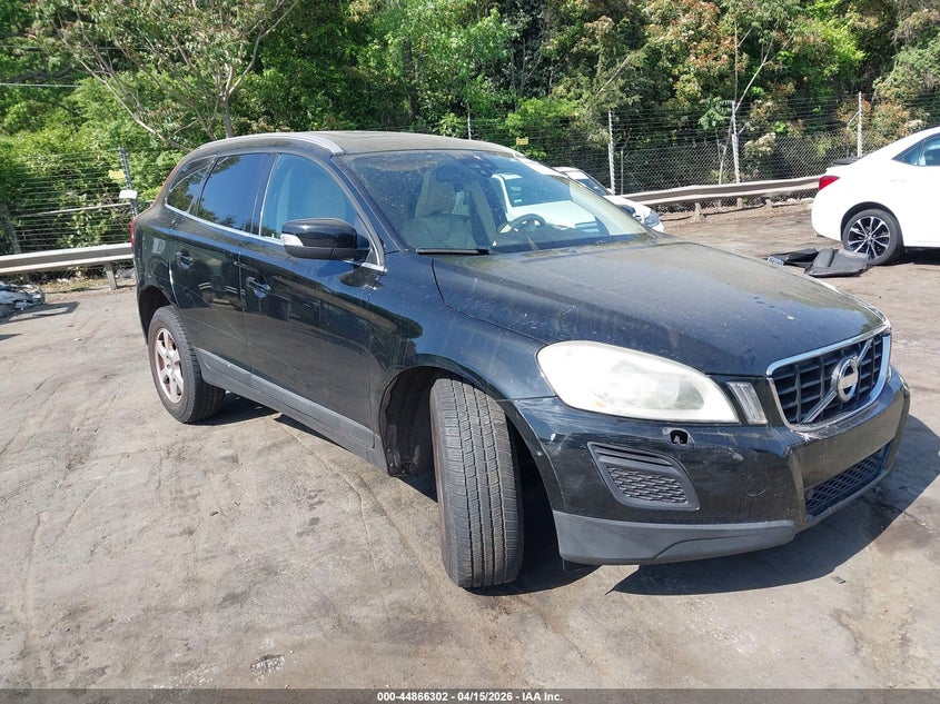 2011 Volvo Xc60 3.2/3.2 R-Design VIN: YV4952DL6B2165967 Lot: 44866302