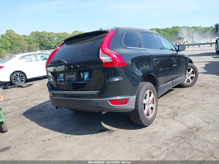 2011 Volvo Xc60 3.2/3.2 R-Design VIN: YV4952DL6B2165967 Lot: 44866302
