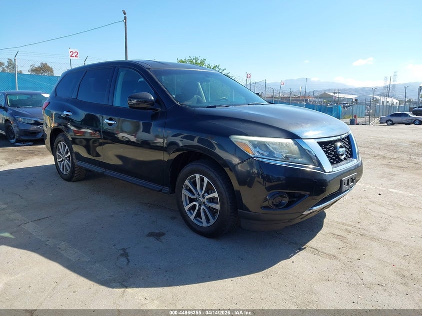 2014 Nissan Pathfinder S