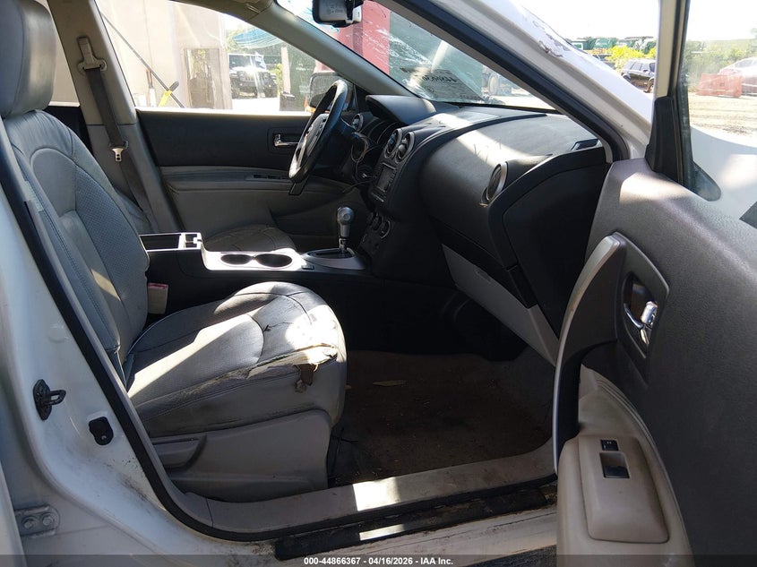 2011 Nissan Rogue Sv