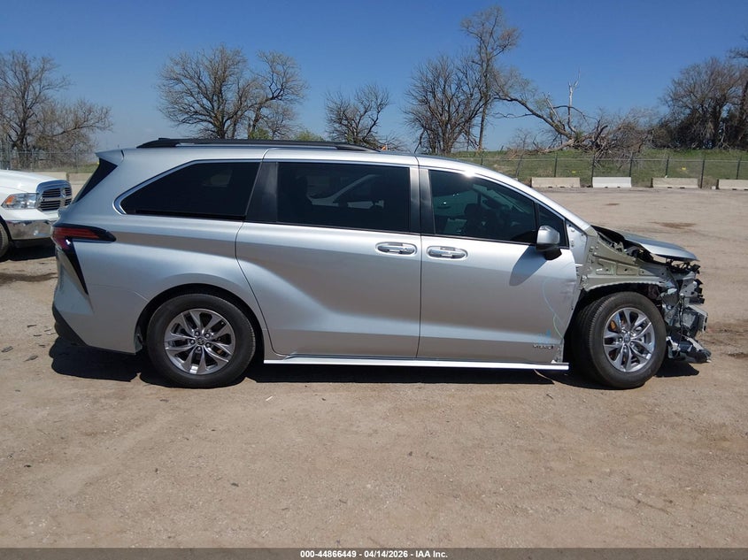 2021 Toyota Sienna Xle VIN: 5TDJSKFC3MS018068 Lot: 44866449