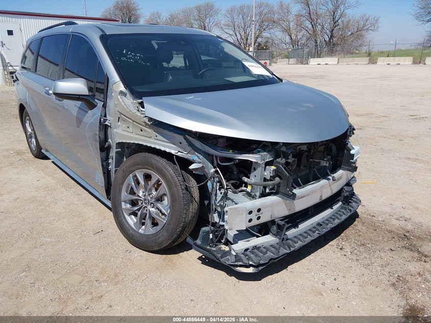 2021 Toyota Sienna Xle VIN: 5TDJSKFC3MS018068 Lot: 44866449