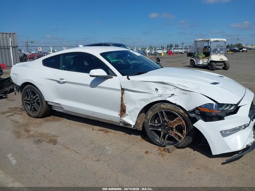 2020 Ford Mustang 2.3 Ecoboost Premium Fastback white Lot 111044866460 Vin 1FA6P8TH4L5139213