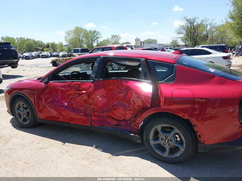 2025 Kia K4 2.0 Lxs Red Lot 111044866469 Vin 3KPFT4DE6SE142913