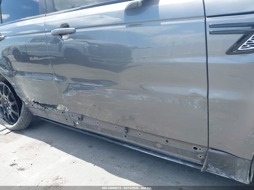 2016 Land Rover Range Rover Sport 5.0L V8 Supercharged/5.0L V8 Supercharged Dynamic VIN: SALWR2EF8GA591328 Lot: 44866515