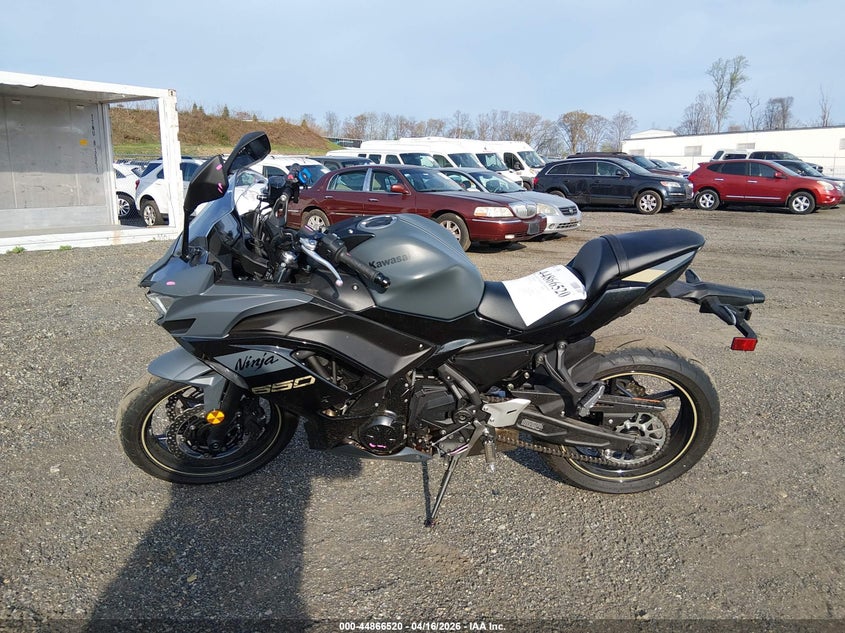 2024 Kawasaki Ninja Kawasaki Ex650 P black Lot 111044866520 Vin ML5EXEP14RDAD5586