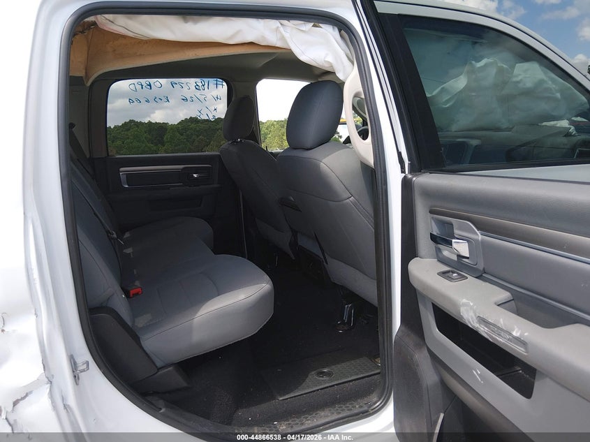 2019 RAM 1500 CLASSIC auction photo 8