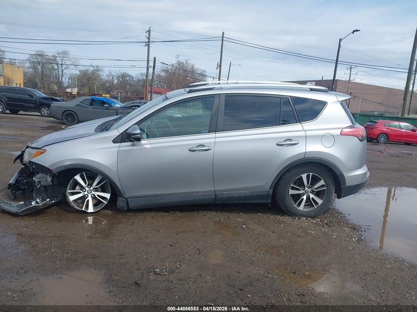 2016 Toyota Rav4 Xle VIN: 2T3RFREV3GW527423 Lot: 44866553