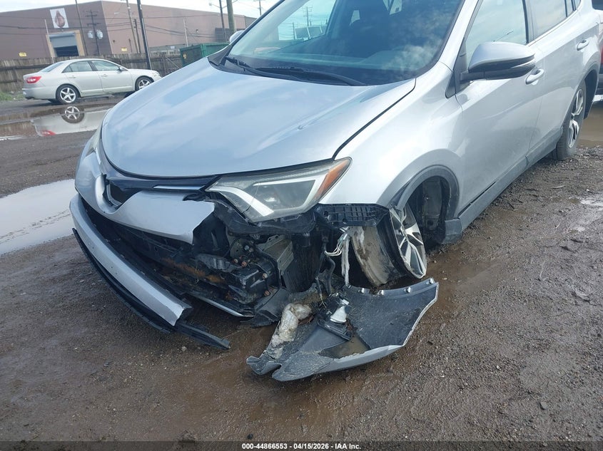 2016 Toyota Rav4 Xle VIN: 2T3RFREV3GW527423 Lot: 44866553