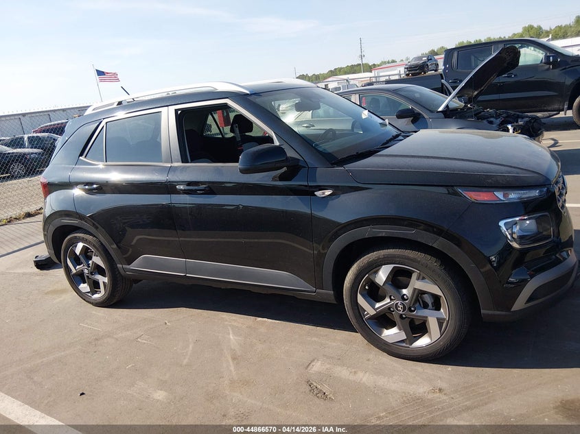 2024 Hyundai Venue Sel VIN: KMHRC8A37RU327924 Lot: 44866570