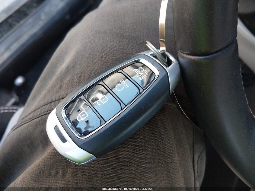 2024 Hyundai Venue Sel VIN: KMHRC8A37RU327924 Lot: 44866570