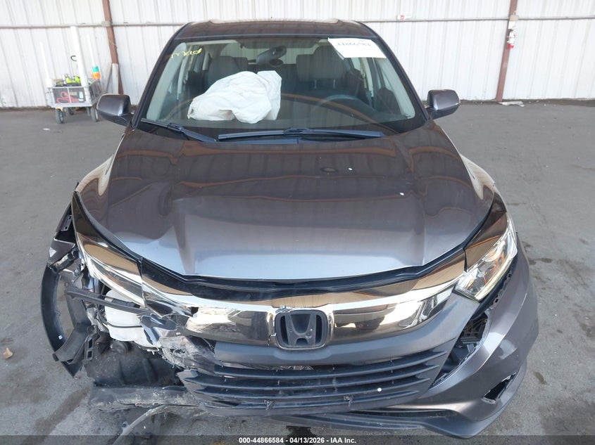 VIN 3CZRU5H39MM722670 2021 HONDA HR-V 2WD LX