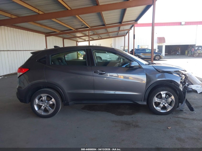 VIN 3CZRU5H39MM722670 2021 HONDA HR-V 2WD LX