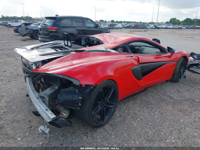 2017 MCLAREN 570S · Фото 4