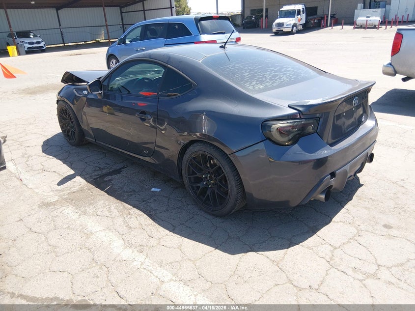 Vin: jf1znaa12e9700102, lot: 45363948, scion fr-s 20143