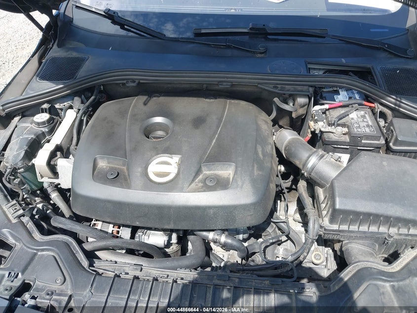 2015 Volvo V60 T5 Premier VIN: YV140MEK3F1222032 Lot: 44866644