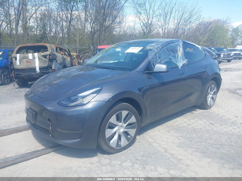 Vin: 7saygdeexpf884005, lot: 45363958, tesla model y awd/long range dual motor all-wheel drive 20232