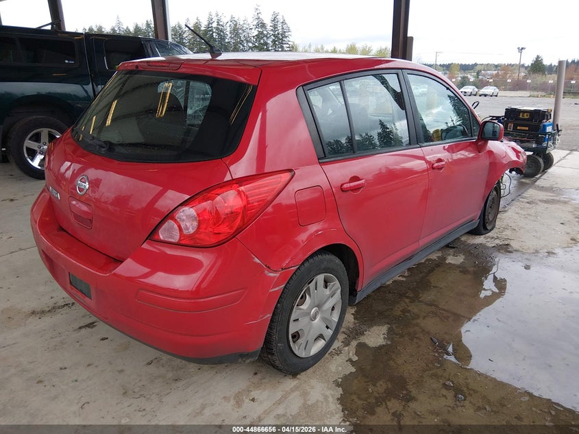 2012 Nissan Versa 1.8 S
