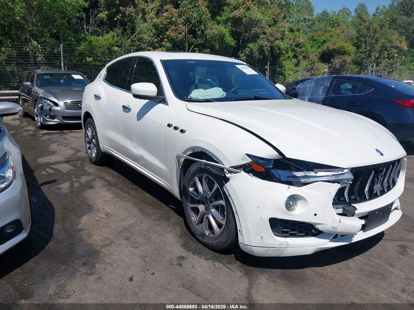 2020 MASERATI LEVANTE S