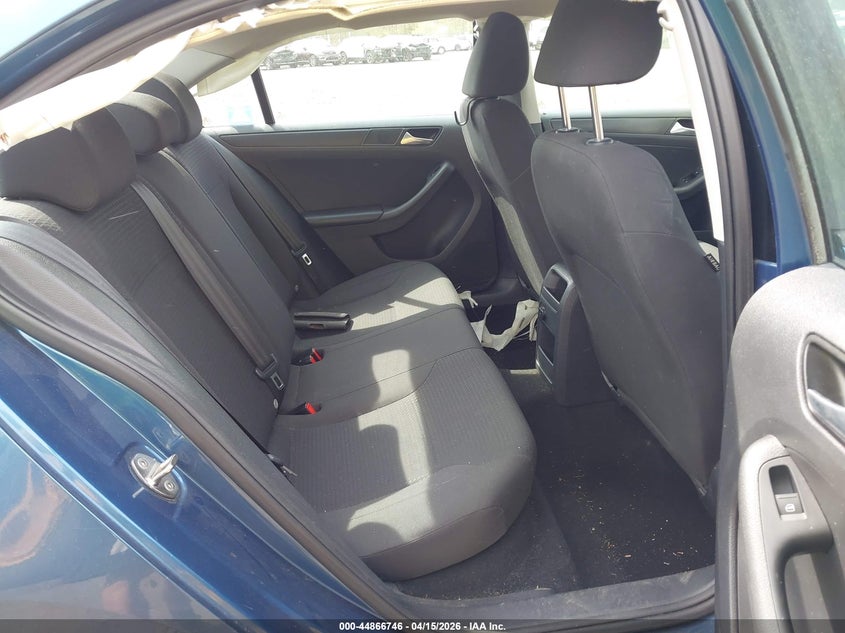 2015 Volkswagen Jetta 2.0L S VIN: 3VW2K7AJ9FM226706 Lot: 44866746