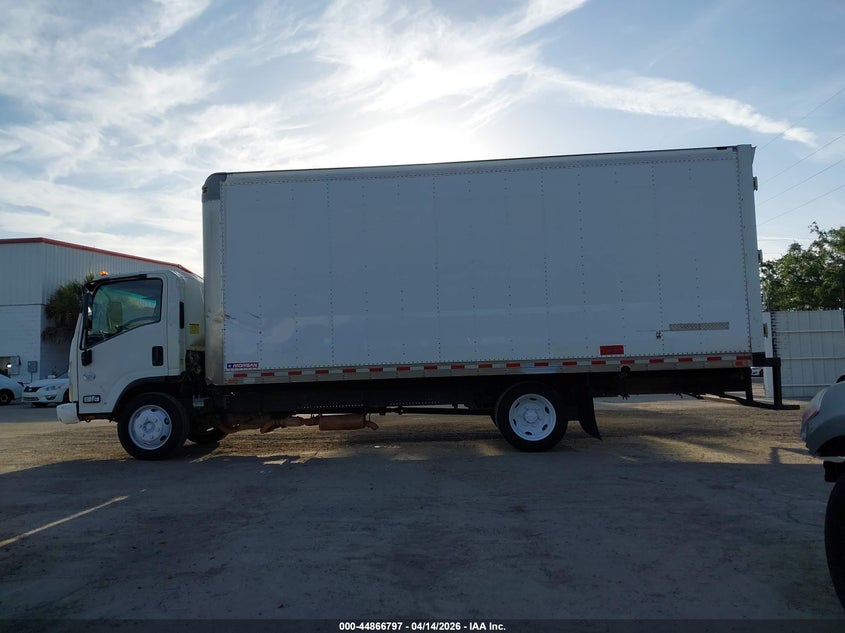2017 Chevrolet 4500 Lcf Gas White Lot 111044866797 Vin 54DCDW1B5HS800700