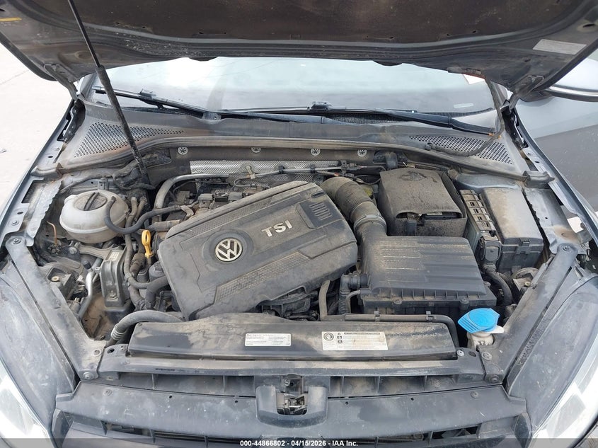 2017 Volkswagen Golf Tsi S 4-Door/Tsi Se 4-Door/Tsi Sel 4-Door/Tsi Wolfsburg Edition 4-Door VIN: 3VW217AU5HM058563 Lot: 44866802