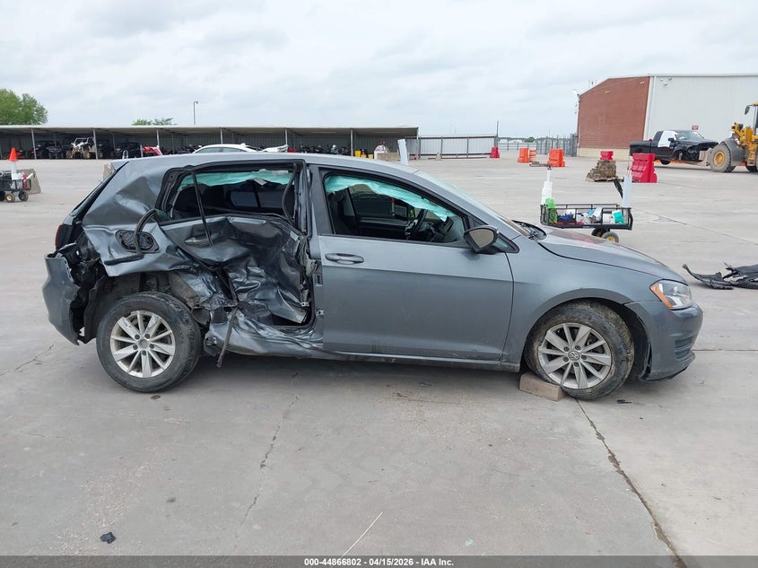 2017 Volkswagen Golf Tsi S 4-Door/Tsi Se 4-Door/Tsi Sel 4-Door/Tsi Wolfsburg Edition 4-Door VIN: 3VW217AU5HM058563 Lot: 44866802