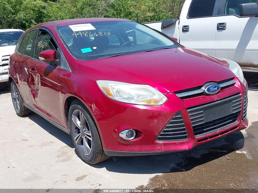 Vin: 1fadp3k26el453953, lot: 45364128, ford focus se 2014 img_1