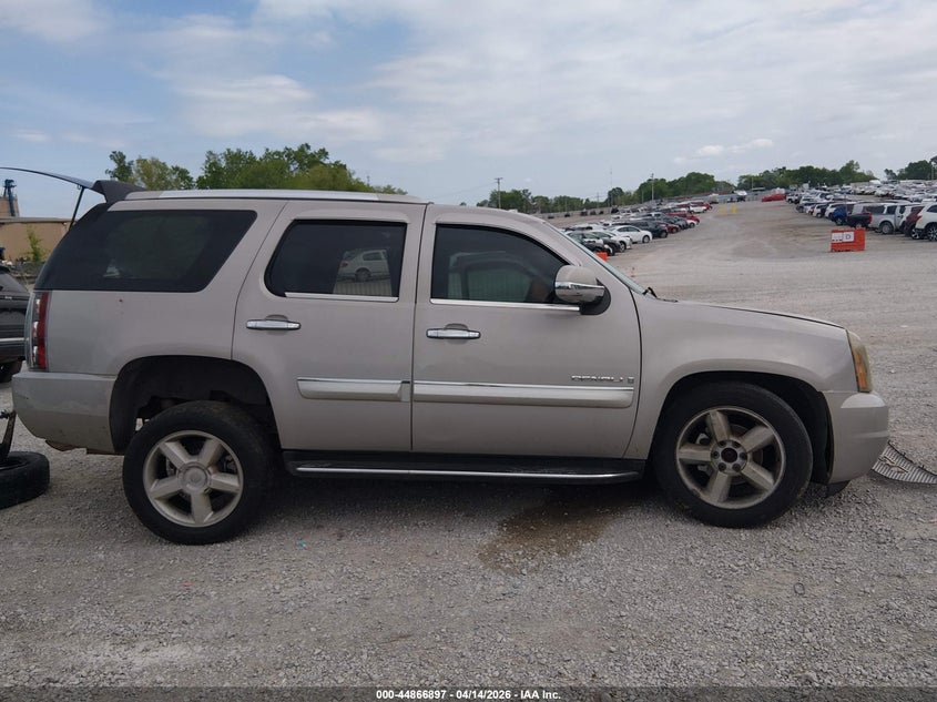 2007 GMC Yukon Denali VIN: 1GKFK63877J151063 Lot: 44866897
