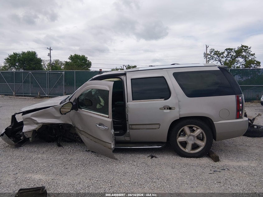 2007 GMC Yukon Denali VIN: 1GKFK63877J151063 Lot: 44866897