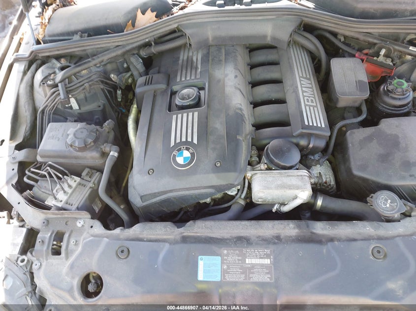 2010 BMW 528I xDrive VIN: WBANV1C59AC159309 Lot: 44866907