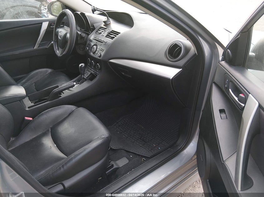 2012 Mazda Mazda3 S Grand Touring