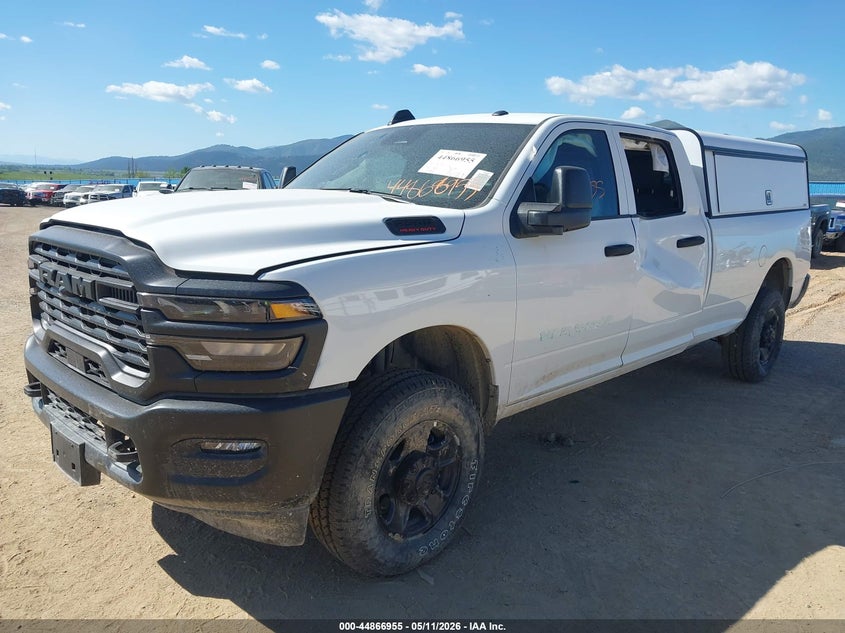 Vin: 3c6ur5hj5tg174316, lot: 45364266, ram 2500 tradesman  4x4 8' box 20262