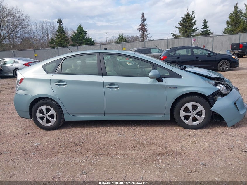 2013 Toyota Prius Two VIN: JTDKN3DU4D5696198 Lot: 44867010