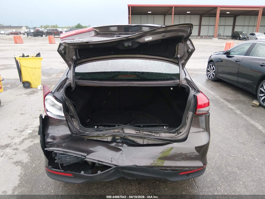 2017 Kia Forte Lx VIN: 3KPFK4A77HE057449 Lot: 44867042