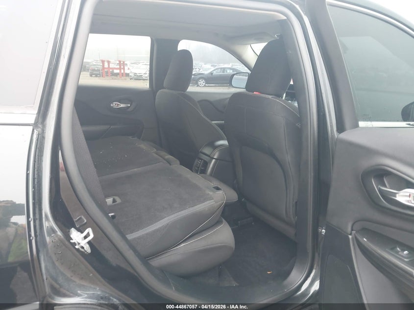 2014 Jeep Cherokee Latitude VIN: 1C4PJMCSXEW104886 Lot: 44867057