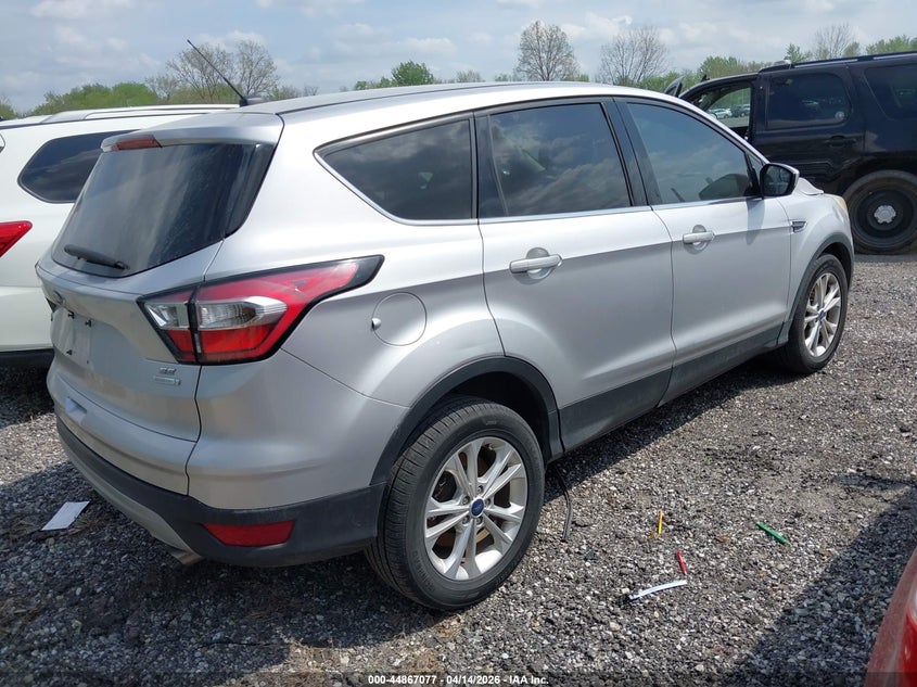 2017 Ford Escape 2.0 Se Silver Lot 111044867077 Vin 1FMCU0G98HUC04793