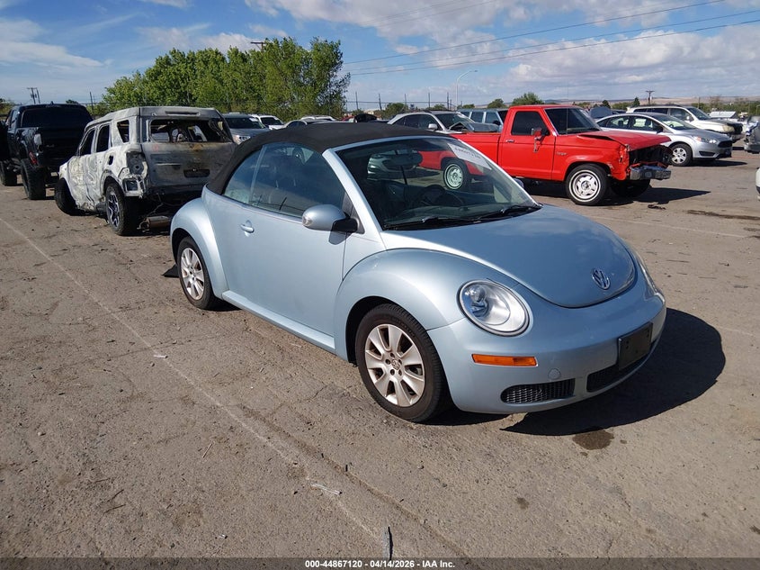 2010 Volkswagen New Beetle 2.5L