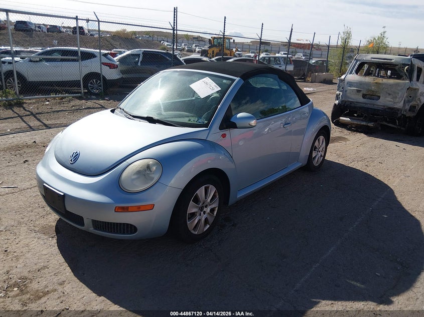 2010 Volkswagen New Beetle 2.5L