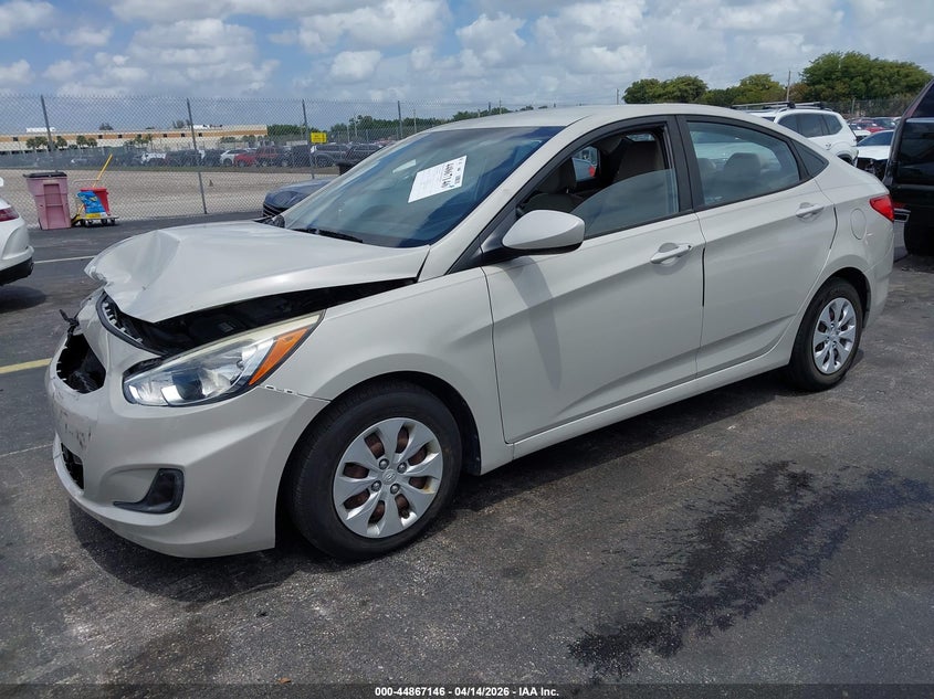 2016 Hyundai Accent Se
