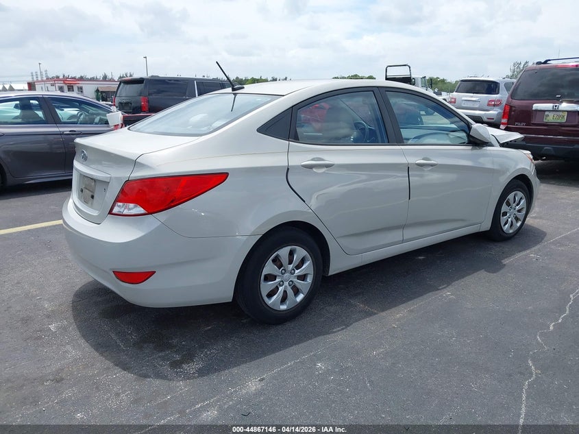 2016 Hyundai Accent Se