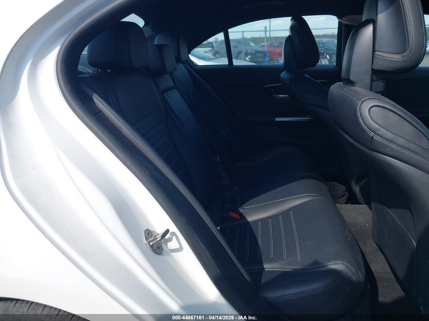 2022 Mercedes-Benz C 300 4Matic VIN: W1KAF4HB7NR011490 Lot: 44867161