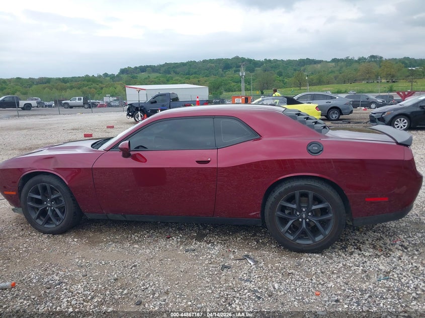 2021 Dodge Challenger Sxt VIN: 2C3CDZAG9MH552586 Lot: 44867167