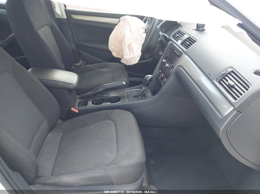 2014 VOLKSWAGEN PASSAT SEDAN 2.5L I-5 DOHC, VVT, 170HP
