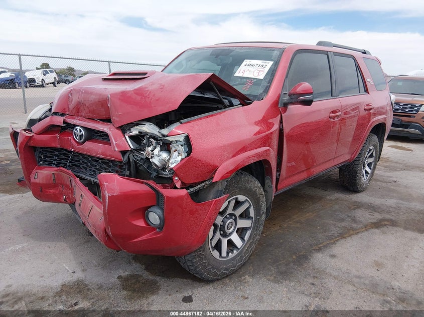 2019 TOYOTA 4RUNNER auction photo 2