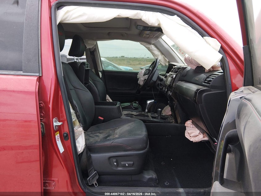 2019 TOYOTA 4RUNNER auction photo 5