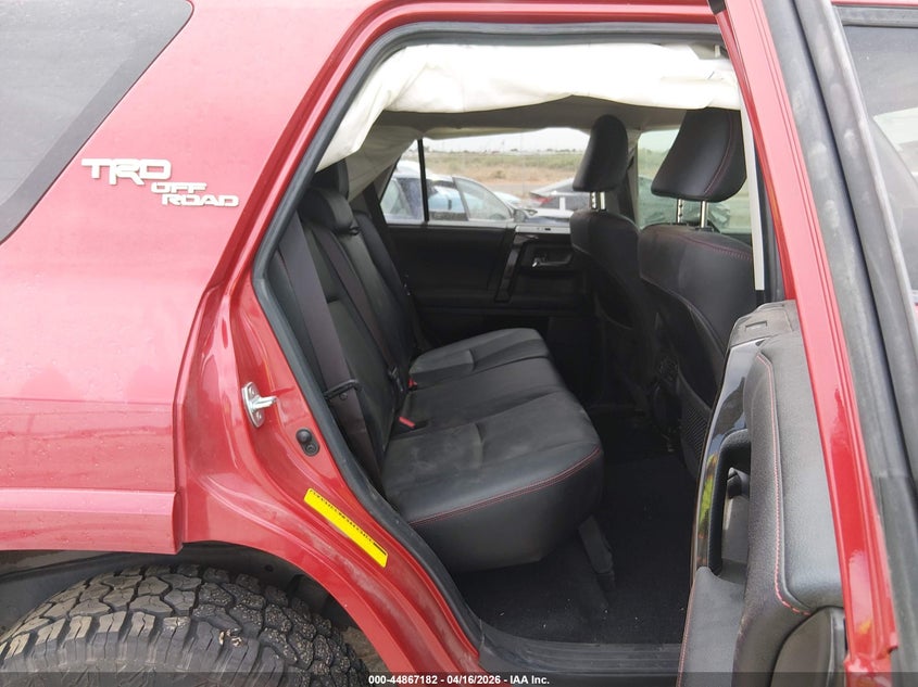 2019 TOYOTA 4RUNNER auction photo 8